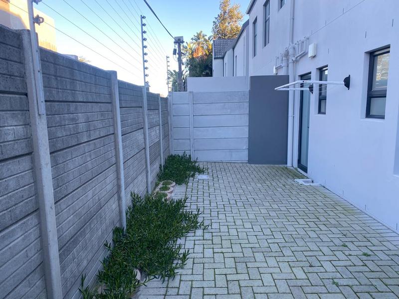 3 Bedroom Property for Sale in Silver Oaks Western Cape